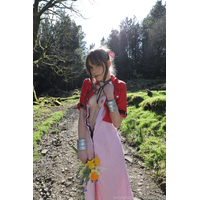 20-04-16 19212020-03 Aerith From Final Fantasy VII, as you've never seen her before x 3840x5760-LTE17ZFI.jpg